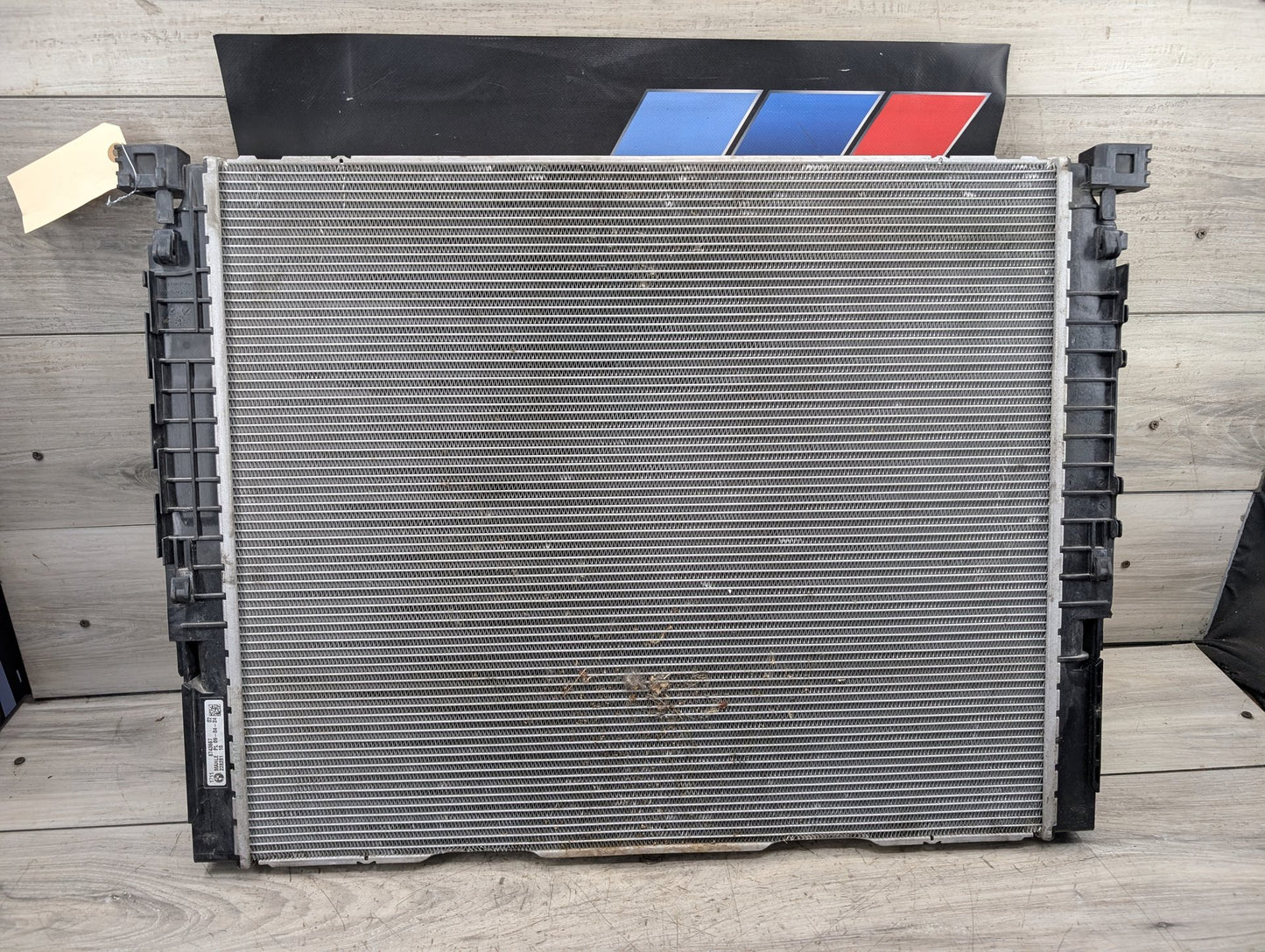 2017-2023 BMW M550i G30 Cooling Radiator 8743667 *16-19 OEM BMW G11 G12 G30 750 M550iX Coolant Radiator N63R