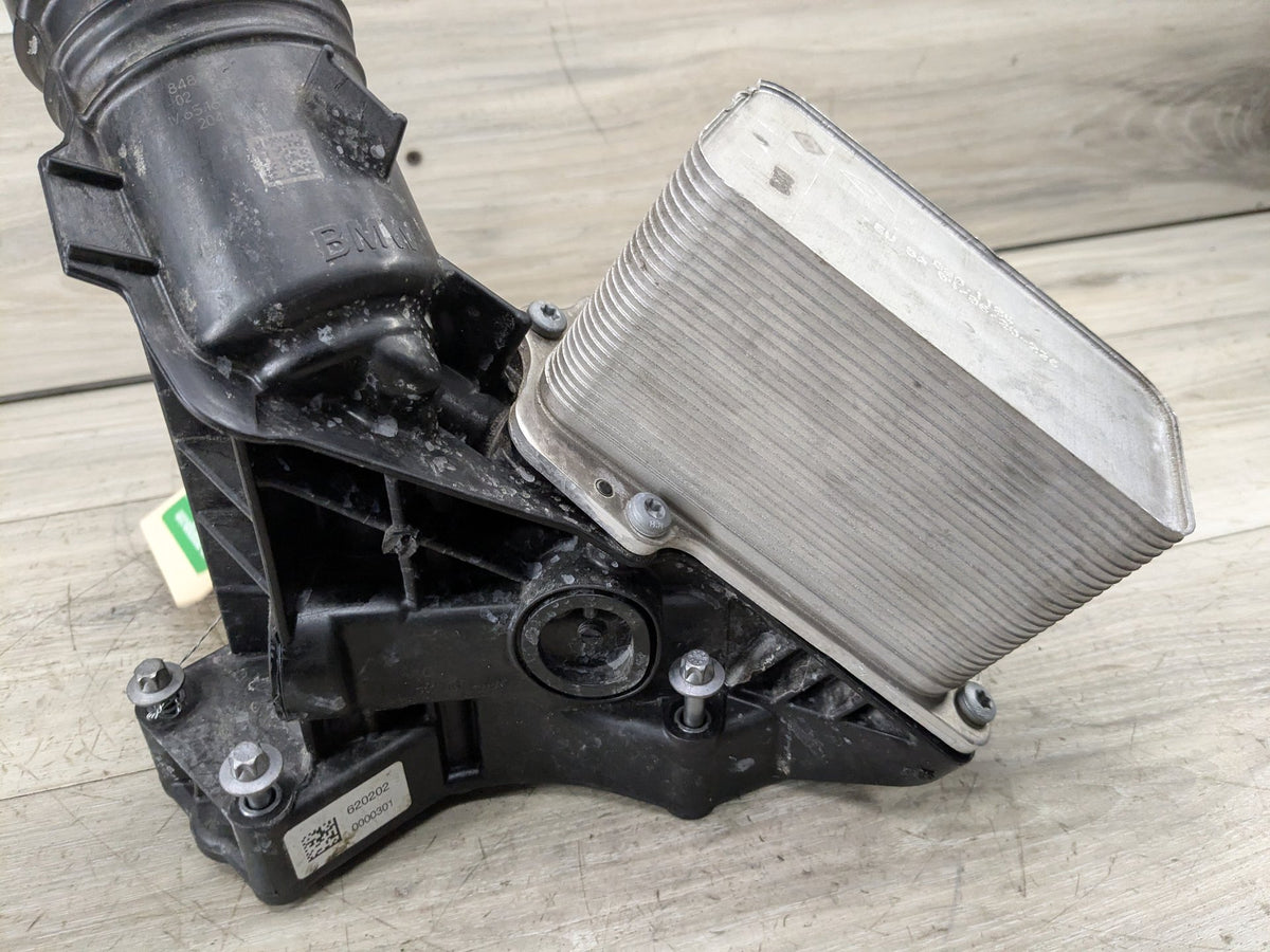 OEM BMW G01 G05 G16 G20 G22 G26 G30 Engine B58 Filter Oil Filter Housing Cooler