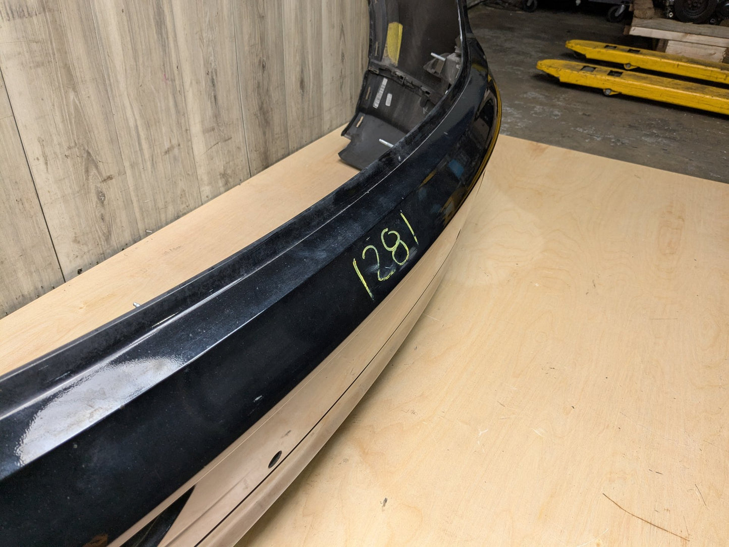 18-20 OEM AUDI Q5 SQ5 Rear Upper Lower Bumper Cover w/ Diffuser Black Black 0E/ Y9T