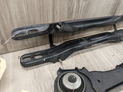 2020 BMW 740i G12 Rear Right Passenger Control Arms SET 6883340 OEM BMW G12 G14 G15 G16 G30 Rear Right Passenger Upper Lower Control Arm SET