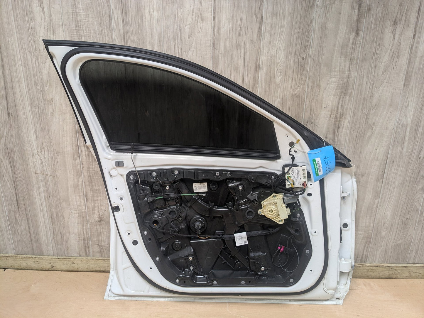 OEM MERCEDES W205 C300 C400 C43 C63 Front Left Driver Door Shell Panel White 149 149 (Polar white- Standard finish)