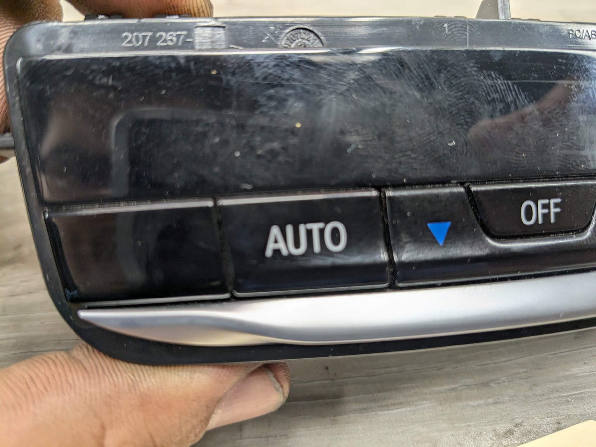 19-25 OEM BMW G20 G22 G23 G26 G42 AC Rear Heater Climate Control Switch Panel