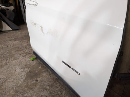 *16-22 OEM BMW F48 X1 Front Right Passenger Side Door Shell Panel White 300 White Alpinweiß Iii (300)