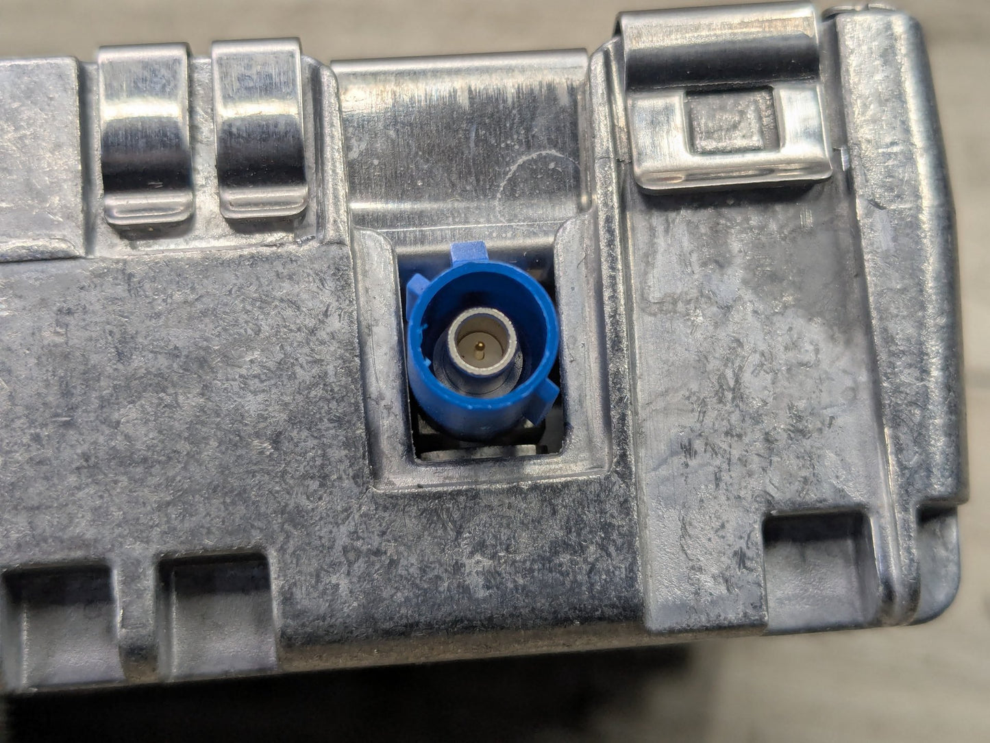 2009-2017 Mercedes-Benz E550 E-Class A207 Radio Receiver Module