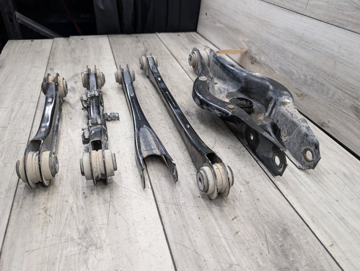 2011-2016 BMW 335i F30 Rear Right Passenger Control Arms SET 6792540 OEM BMW F22 F23 F30 F32 F33 F36 Rear Right Passenger Upper Lower Control Arm SET