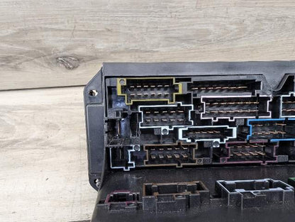 OEM Mercedes A207 W212 E550 Front SAM Module Relay Fuse Junction Box