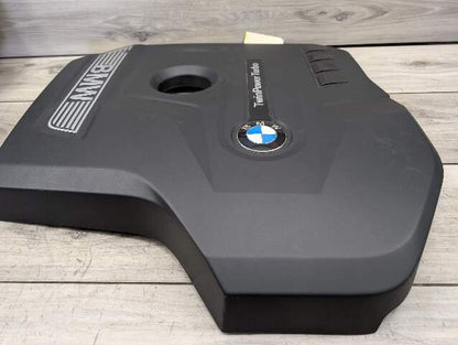 2018 - 2024 BMW X3 G01 Engine Cover 8657035