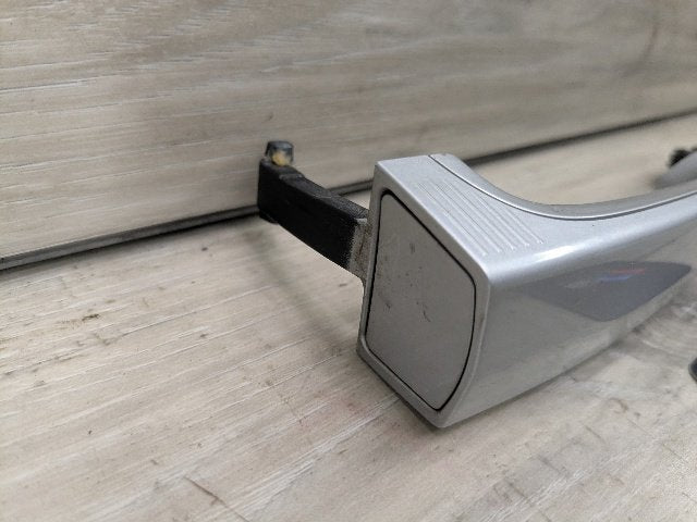 OEM BMW F22 F30 F32 F33 F36 Comfort Access Front Right Side Door Handle Silver