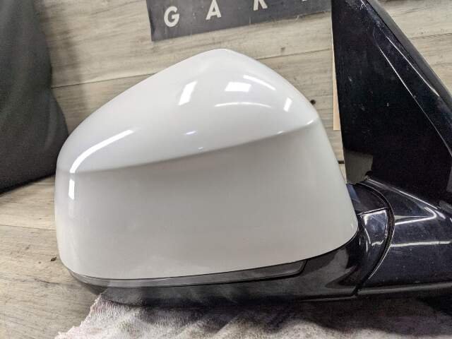 2014 - 2018 BMW X5 F15 Front Right Passenger Side Mirror Assembly 7364002 N55B30M0