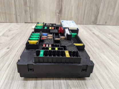 OEM BMW G01 X3 G02 X4 Rear Battery Power Distribution Fuse Relay Junction Box