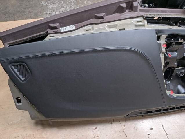 2018 BMW M550i G30 Dashboard Dash Board Panel 9868772 N63B44O2