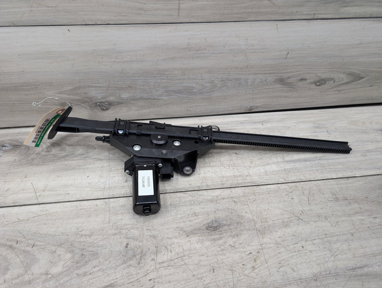 2009-2017 Mercedes-Benz E550 E-Class A207 Front Right Passenger Seatbelt Seat Belt Retractor A2078600282