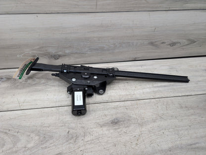 2009-2017 Mercedes-Benz E550 E-Class A207 Front Right Passenger Seatbelt Seat Belt Retractor A2078600282