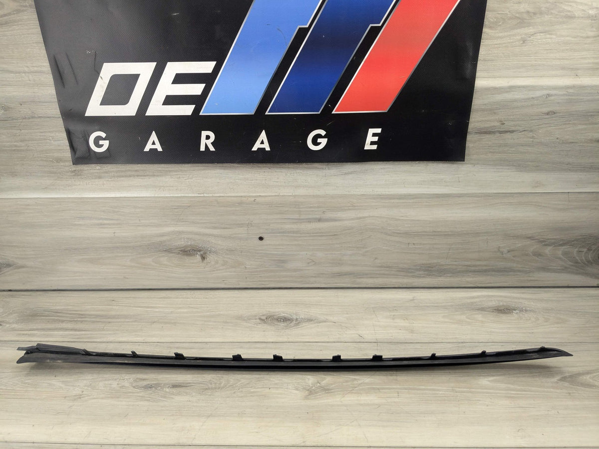 OEM BMW G20 330 M340 Front Left Driver Windshield Side Drip Molding Trim