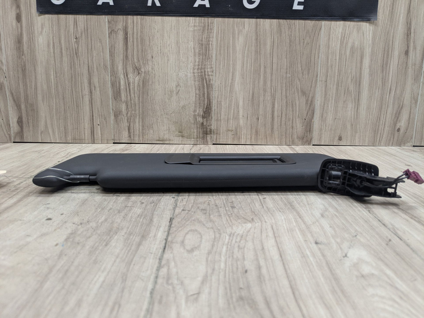 2019 BMW 330i G20 Front Left Driver Sun Visor 8092727 19-24 OEM BMW G20 G80 330 M340 M3 Left Driver Side Interior Sun Visor Black