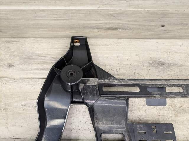 15-19 OEM BMW F16 F86 X6 X6M REAR Bumper Upper Center Support Bracket Mount