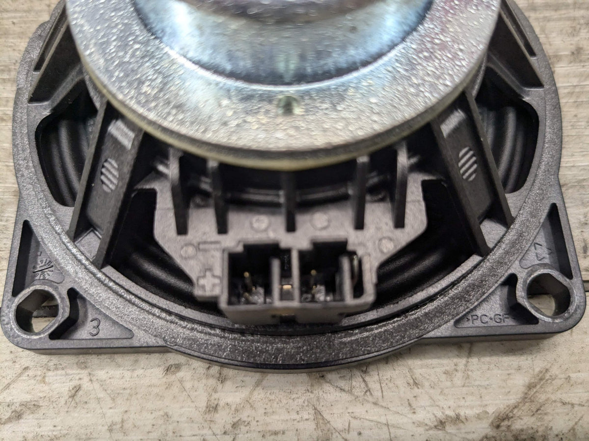 14-19 OEM BMW F15 F16 F85 F86 X5 X6 Stereo Audio Speaker Top Harman Kardon