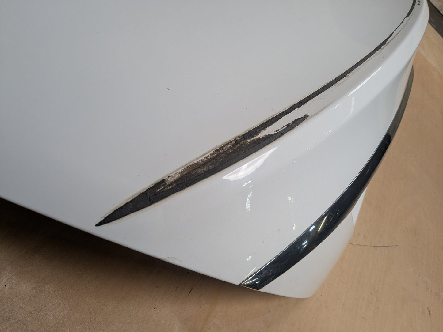 OEM MERCEDES W205 C300 C400 C43 C63 Rear Trunk Lid Panel Deck Shell White 149 149 (Polar white- Standard finish)