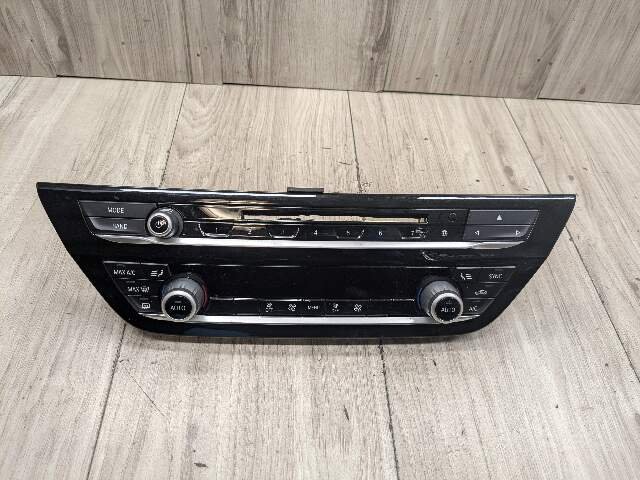 17-20 OEM BMW F90 G30 530 540 M550 AC Climate Control Panel Radio Media Buttons