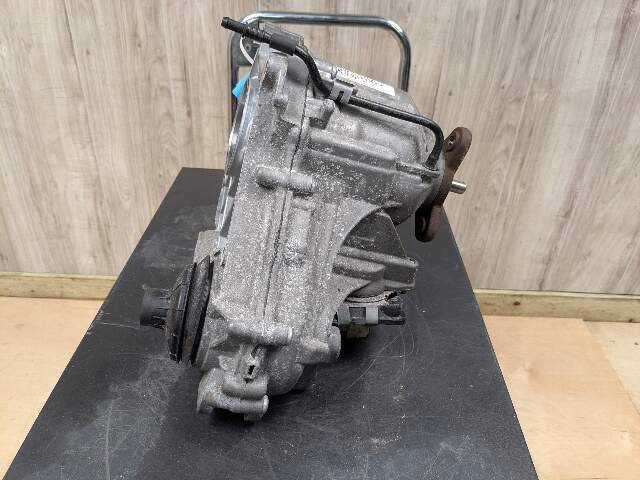 2020 - 2024 BMW X3 F97 Transmission Transfer Case 8747766 S58
