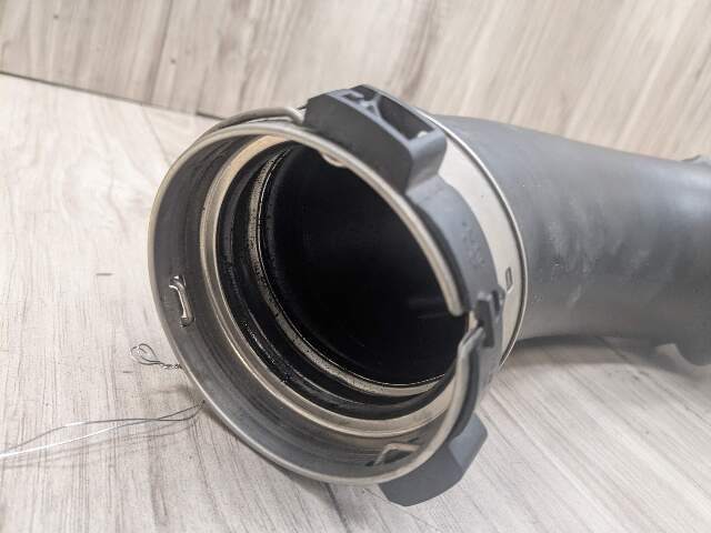 2020 - 2024 BMW X3 F97 Engine Motor Air Duct Tube Hose 8053373 S58