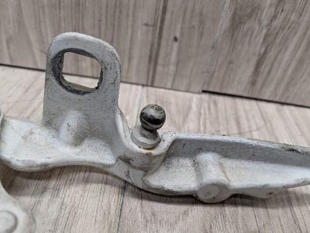 03-08 OEM BMW E85 Z4 Rear Left Right Trunk Lid Hinges PAIR White 300