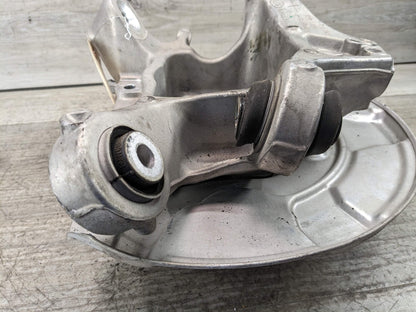2018 BMW 540i G30 Rear Right Passenger Spindle Knuckle w/ Bearing 6866638 17-23 OEM BMW G30 530 540 M5550 REAR Right Passenger Hub Knuckle Bearing Carrier
