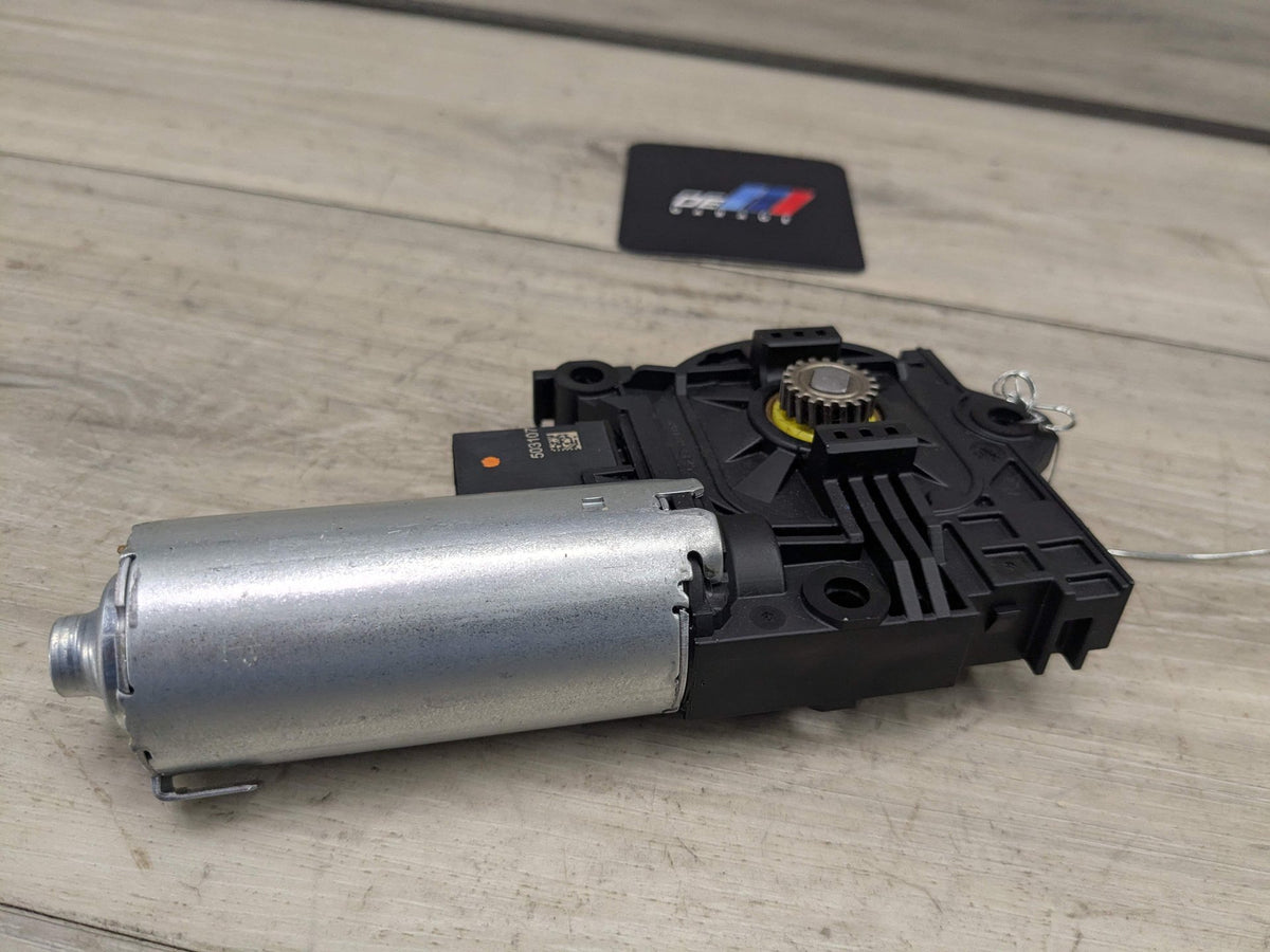 OEM BMW F97 G01 G02 G05 G06 Panoramic Sunroof Sun Roof Shade Blind Motor ROLLO