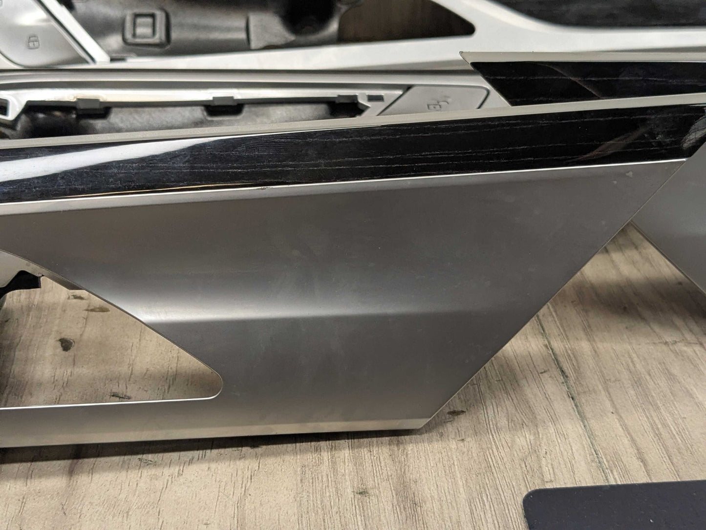 2017 BMW 750i G12 Unknown 7851831