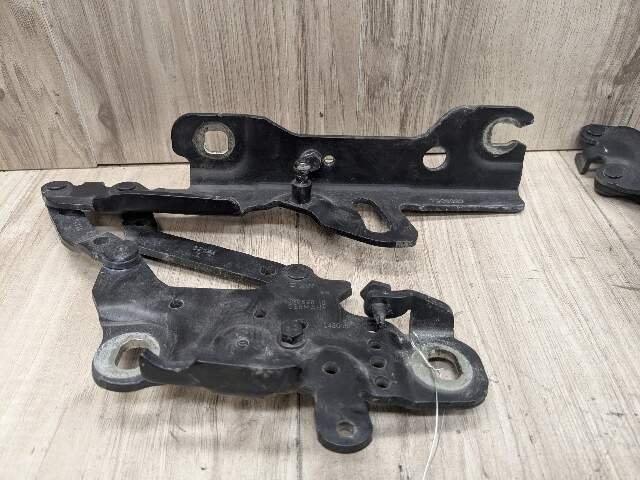 OEM BMW F22 F23 F30 F32 F33 F36 F80 F82 F83 F87 Left Right Side Hood Hinges PAIR