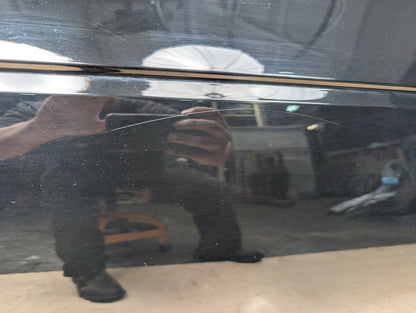 *17-19 OEM AUDI A4 S4 Front Left Driver Side Door Shell Black A2/ Y9B