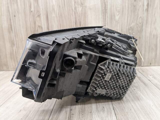 17-20 OEM BMW F90 G30 540 M550 M5 Right Passenger ICON LED Adaptive Headlight