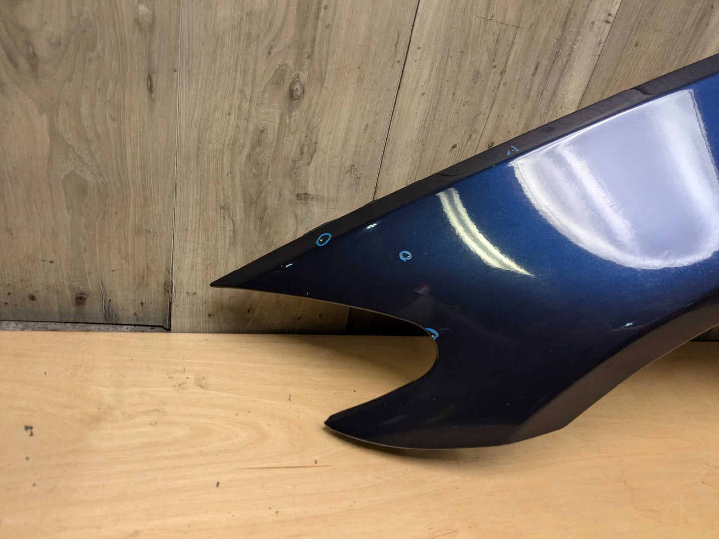 11-16 OEM BMW F10 528 535 550 Left Driver Side Fender Panel Blue A89 IMPERIALBLAU BRILLANTEFFEKT METALLI (A89)