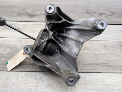 OEM AUDI A4 A5 A6 A7 Q5 Q7 Engine 2.0L EA888 Gen3 Left Motor Mount Bracket