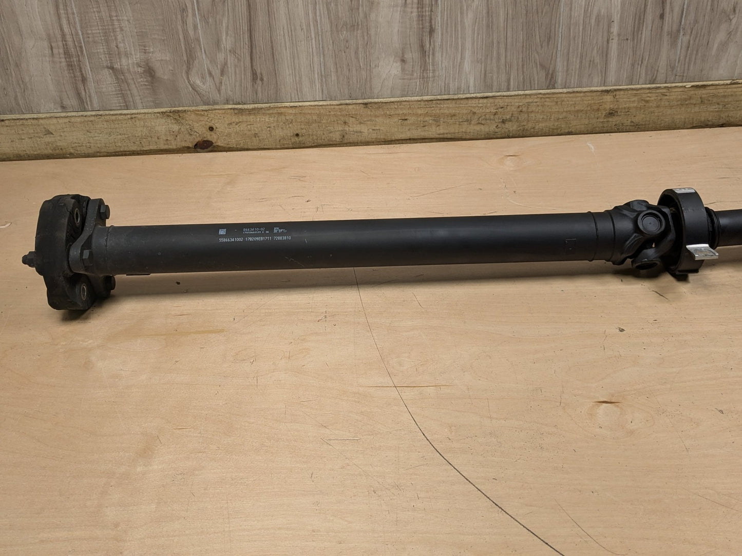 18-20 OEM BMW G30 M550 AWD Rear Drive Shaft Driveshaft Propeller