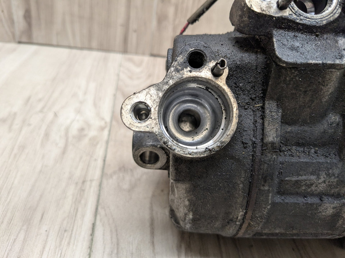 OEM BMW E82 E88 E89 E90 E92 E93 335 AC Compressor Clutch A/C Pump Pulley N54 N55