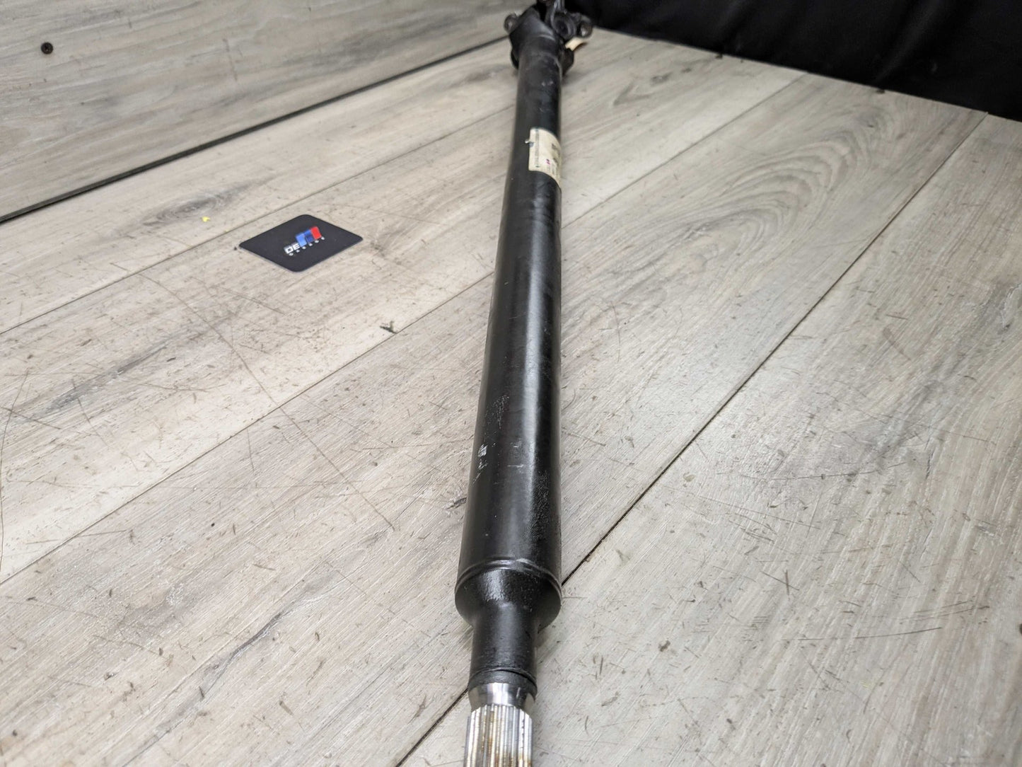 2018 BMW M550i G30 Front Propeller Driveshaft Drive Shaft 8698362 OEM BMW F97 G01 G05 G12 G20 G26 G30 Front Driveshaft Axle Drive Shaft L=809,4MM