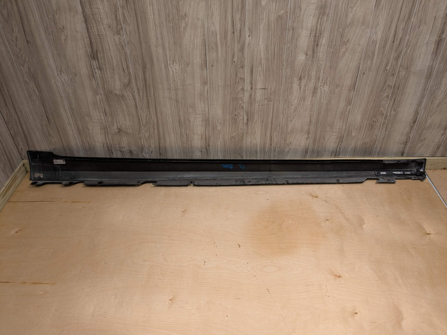 *16-22 OEM BMW G12 740 750 Left Driver Side Skirt Rocker Panel M PERFORMANCE