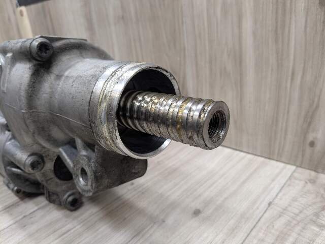 2014 Mercedes-Benz E550  Steering Gear Rack & Pinion 2124609000