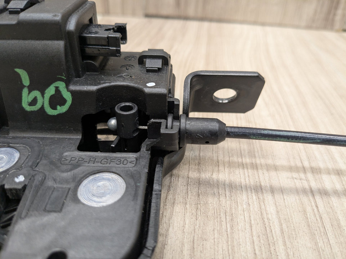 OEM BMW F22 F23 F87 228 230 M235 M240 Rear Trunk Lid Latch Lock Opener Actuator