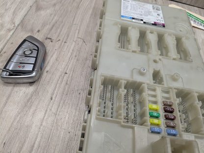 OEM BMW F90 F97 G01 G12 G30 BDC Body Domain Control Control Module Unit w/ Key