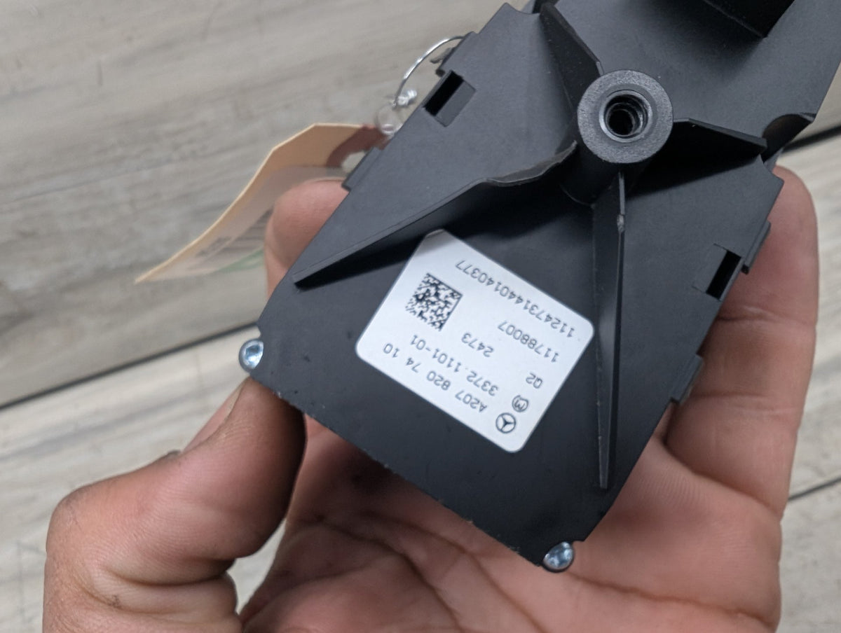 OEM Mercedes A207 W207 E350 E550 Convertible Folding Top Roof Button Switch