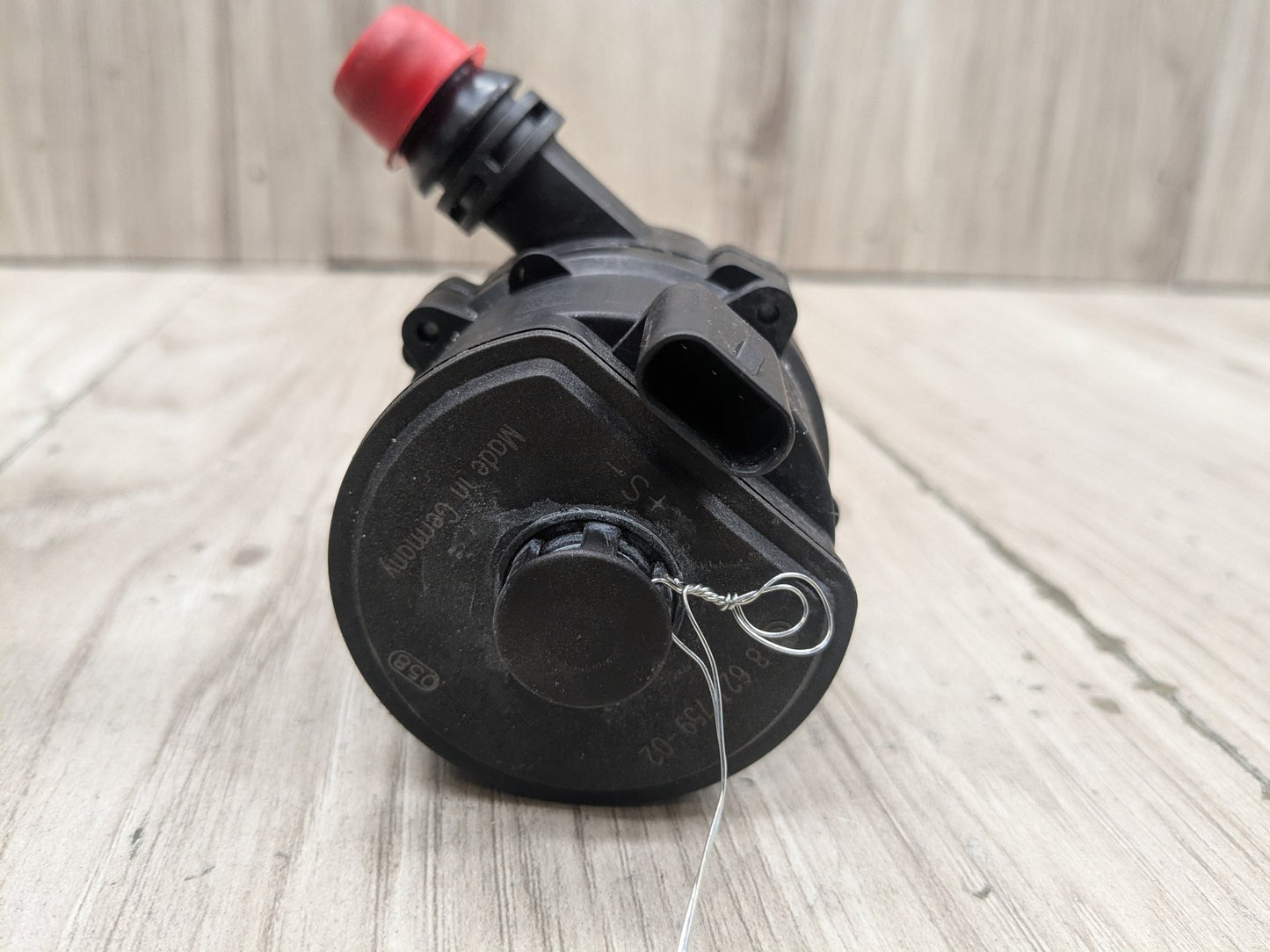 16-19 OEM BMW G11 G12 G30 M550 750 M760 Auxiliary Electric Coolant Water Pump