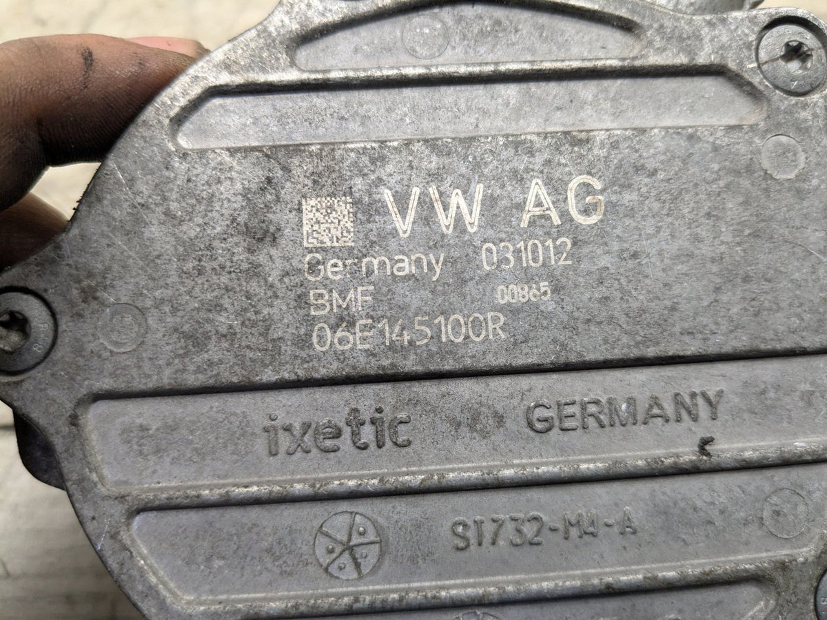 08-25 OEM AUDI A4 A5 A6 A7 A8 Q5 Q7 S4 S5 SQ5 Engine Vacuum Pump
