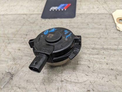 2020 BMW G20 M340i VVT Variable Valve Timing Actuator 7614288 OEM BMW F30 G12 G20 G30 Engine B46 B48 B58 Variable Valve Timing Solenoid