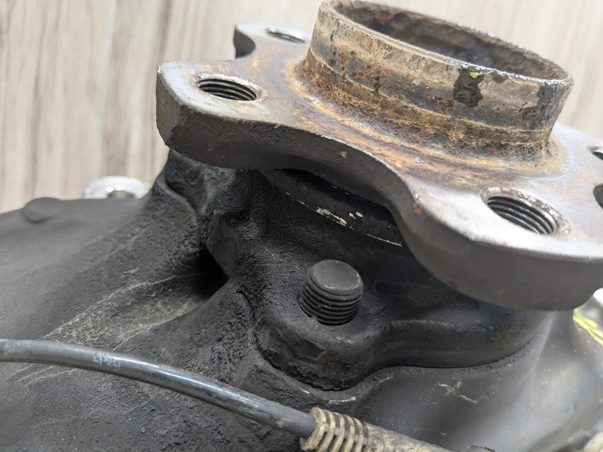 2017-2023 BMW M550i G30 Front Right Passenger Spindle Knuckle w/ Bearing 6884386 OEM BMW G15 G30 530 540 M550 AWD Front Right Passenger Spindle Knuckle Bearing OEM