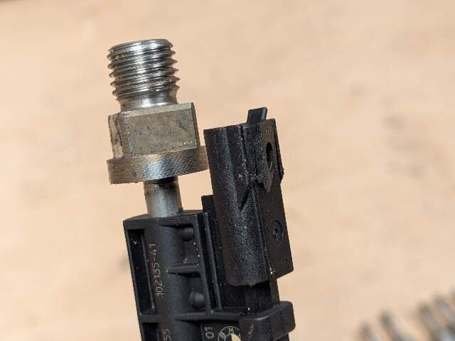 2016 - 2022 BMW 750i G12 Fuel Injector 8638255 N63B44O2