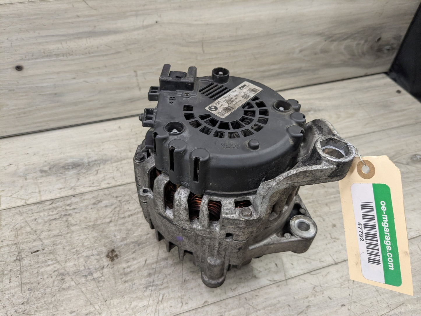 09-13 OEM BMW E70 X5 E90 335d Diesel Engine M57Y Alternator Generator 220A