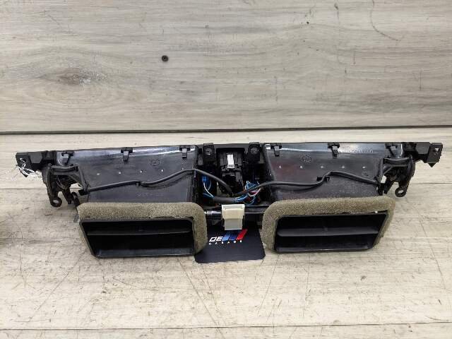 14-19 OEM BMW F15 F16 F85 F86 X5 X6 Dash Center Hazard Button AC Air Vent Grille