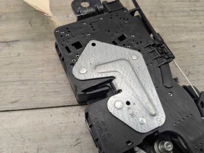 2019 BMW 330i G20 Liftgate Trunk Lid Liftgate Lock Latch Actuators SET 7383561 OEM BMW F90 F97 G01 G12 G22 G30 X3 M5 Trunk Lid Actuator Latch Lock System SET
